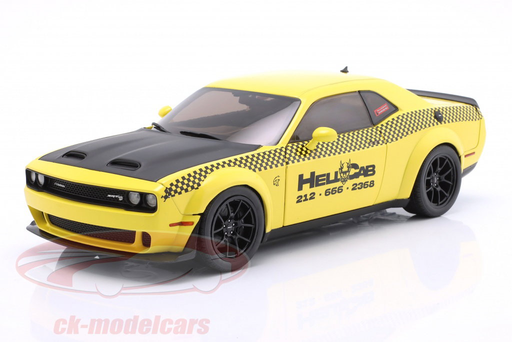 Solido 1:18 Dodge Challenger SRT Hellcat Redeye Widebody New York