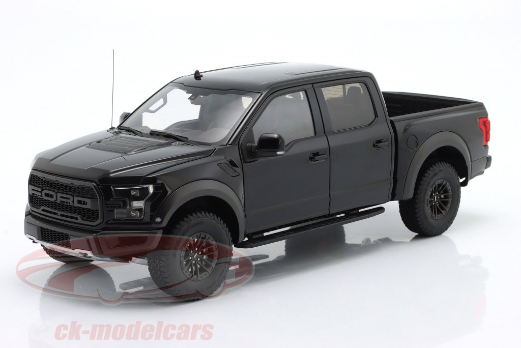 autoart-1-18-ford-f-150-raptor-supercrew-bygger-2019-sort-agat-72947/