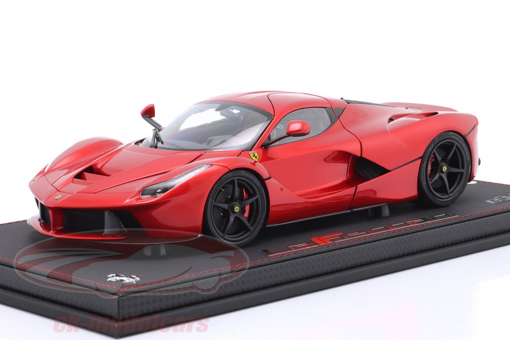 bbr-models-1-18-ferrari-laferrari-ano-de-construcao-2012-vermelho-bbr182240/