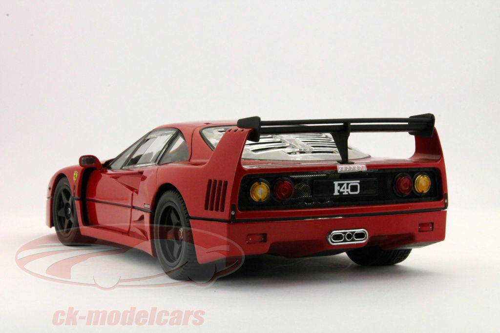 最新版 京商 1/18 フェラーリ F40 赤 08416R Amazon | 京商オリジナル 1/18 フェラーリ F40 レッド 完成品