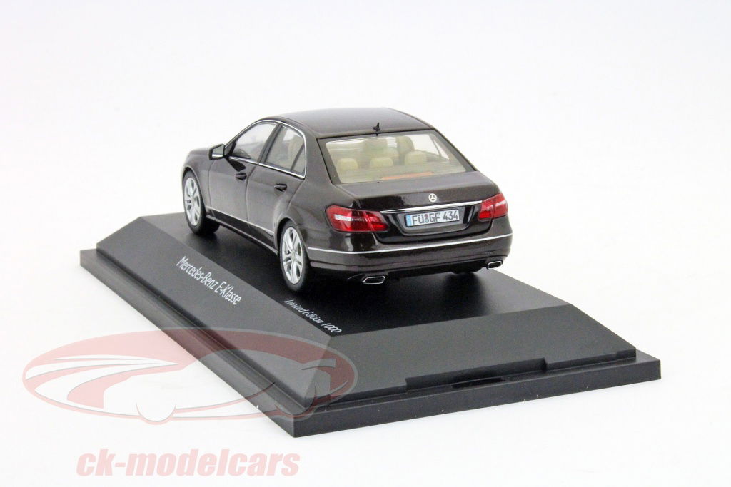 schuco-1-43-e-450732400/