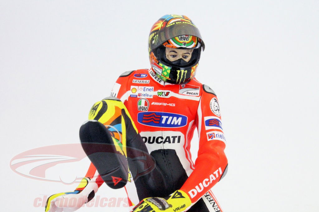 1/12 ドゥカティ GP11.1 #46 モトGP 2011 V.ロッシ Amazon.co.jp: 【PMA】1/12 ドゥカティ ディスモセディチ #46 V