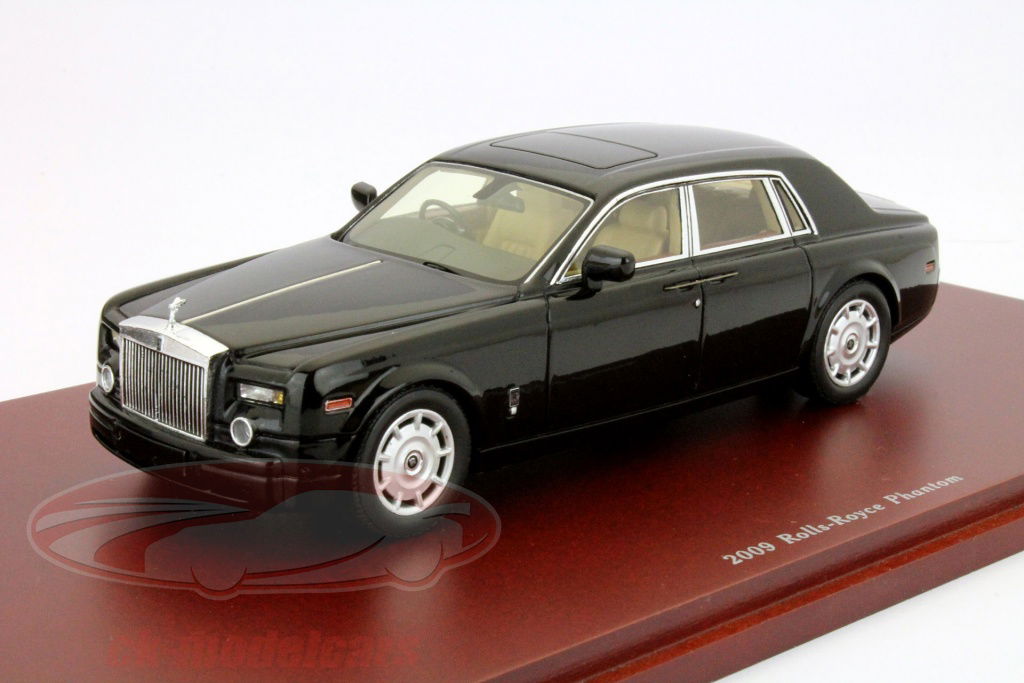 true-scale-1-43-rolls-royce-phantom-2009-tsm114323/
