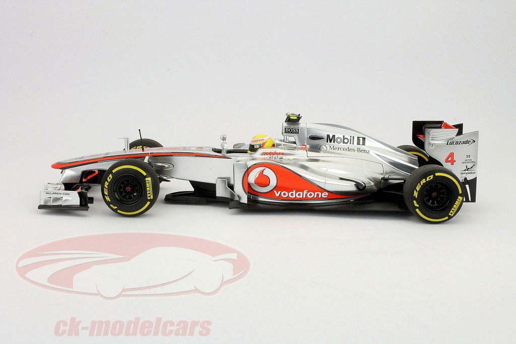 ミニカー MINICHAMPS McLaren F1 1/18 Amazon.com: Minichamps 1:18 Scale McLaren F1 GTR Bellm