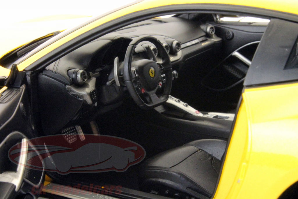 HotWheels Elite 1:18 Ferrari F12 Berlinetta year 2012 yellow