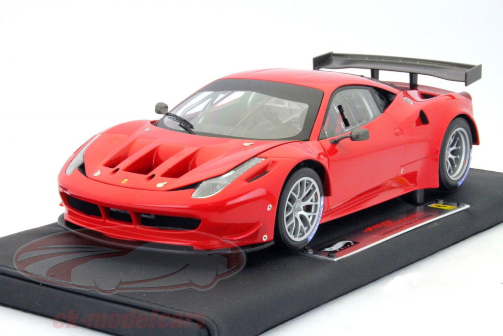 HotWheels Elite 1:18 Ferrari 458 Italia GT2 Special Edition