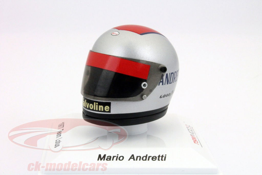true-scale-1-8-mario-andretti-formel-1-1977-helm-tsm12ac05/