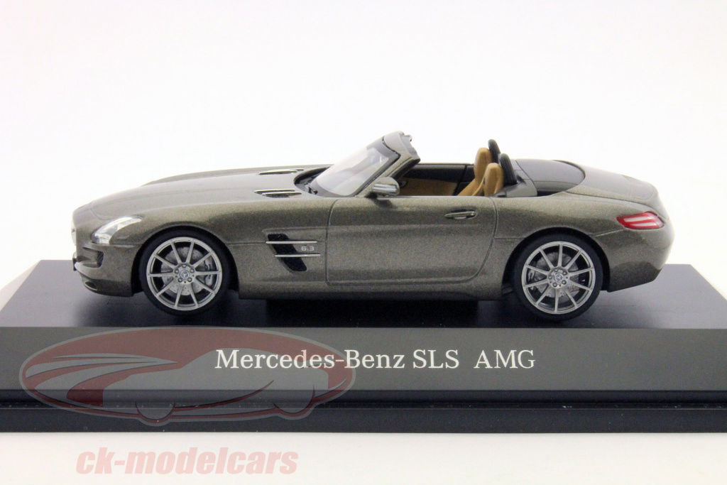 1/43 メルセデス ベンツ AMG SLS ロードスター Schuco s-l400.jpg