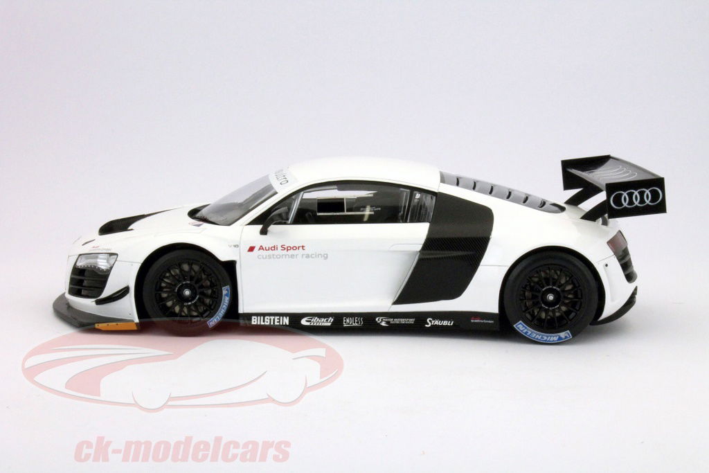 Spark 1:18 Audi R8 LMS Ultra Plain white body 5021200315