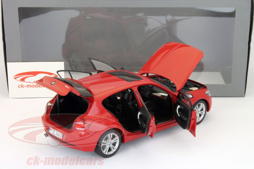 ParagonModels 1:18 BMW 1 Series (F20) crimson red Paragon