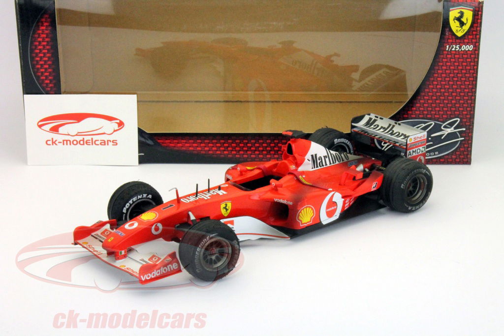 hotwheels-1-18-michael-schumacher-da-ferrari-f2001-formula-1-2001-hot-wheels-50202/