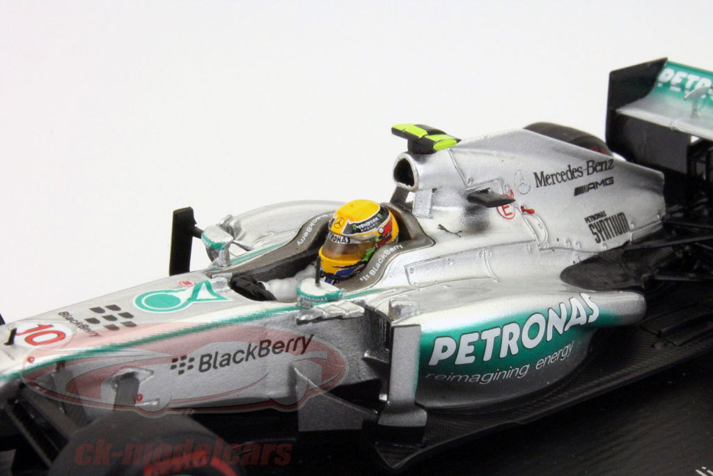 Spark 1:43 ルイス·ハミルトンF1メルセデスW04＃10 GP