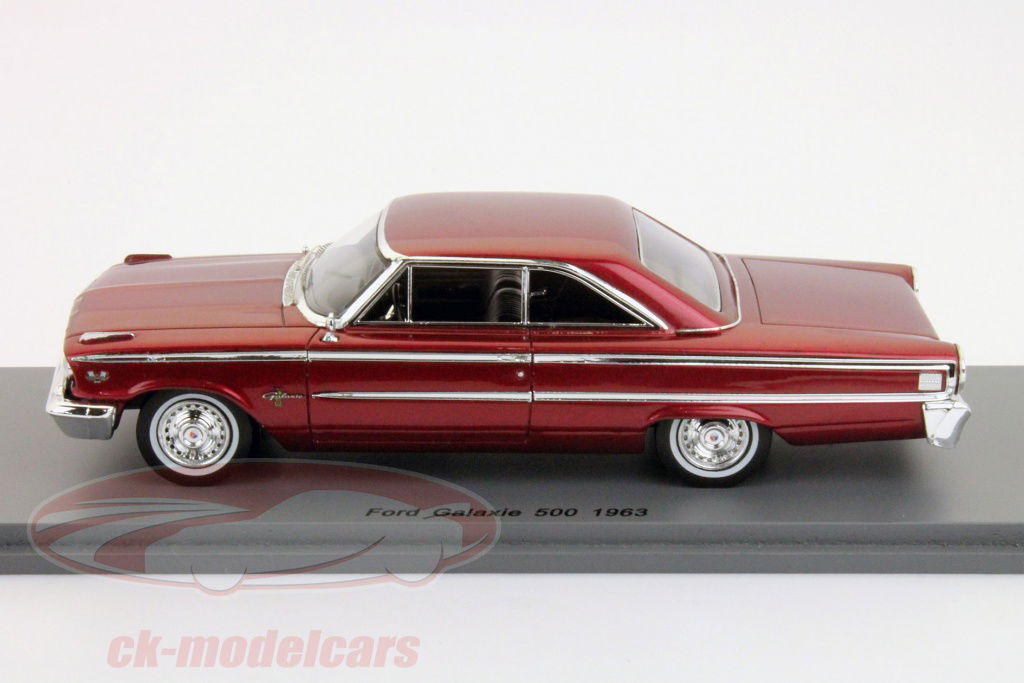 Ford Galaxie 500 1963 バーガンディ 1/43 Ford Galaxie 500 1963 バーガンディ 1/43 1963 Ford Galaxie