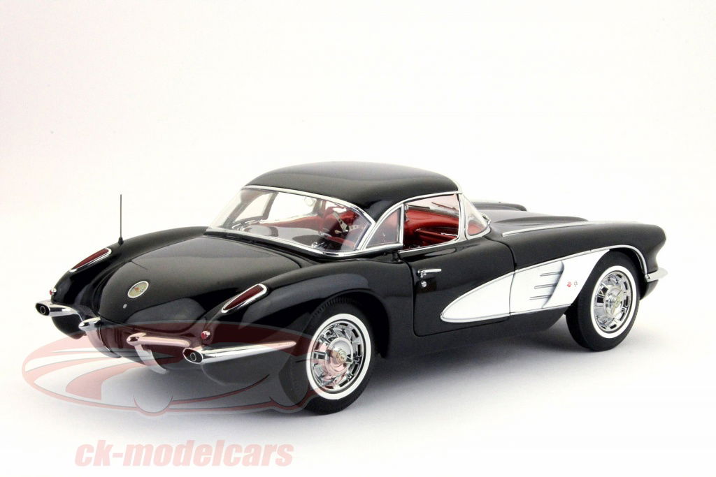 Autoart Crovette 1959 ブラック AUTOart 1:18 Chevrolet Corvette built in 1959 model car
