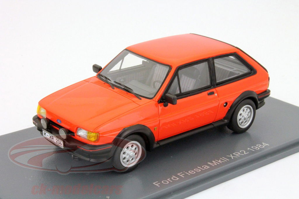 Neo 1:43 フォードフィエスタXR2 MKII年1984赤分 NEO46005