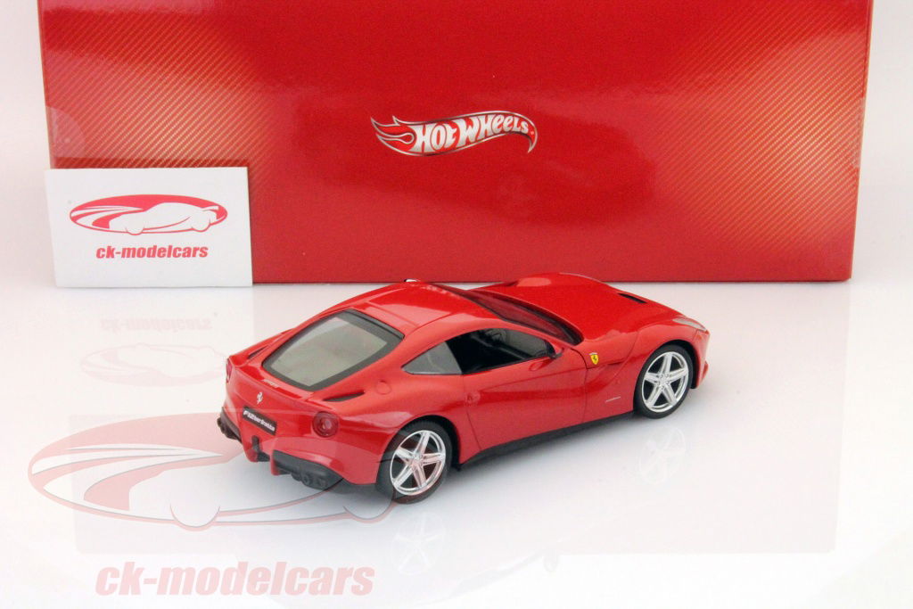 Hot Wheels F12 berlinetta 1:18 赤 Hot Wheels Elite 1/18 Ferrari F12 Ferrari Berilnetta Red