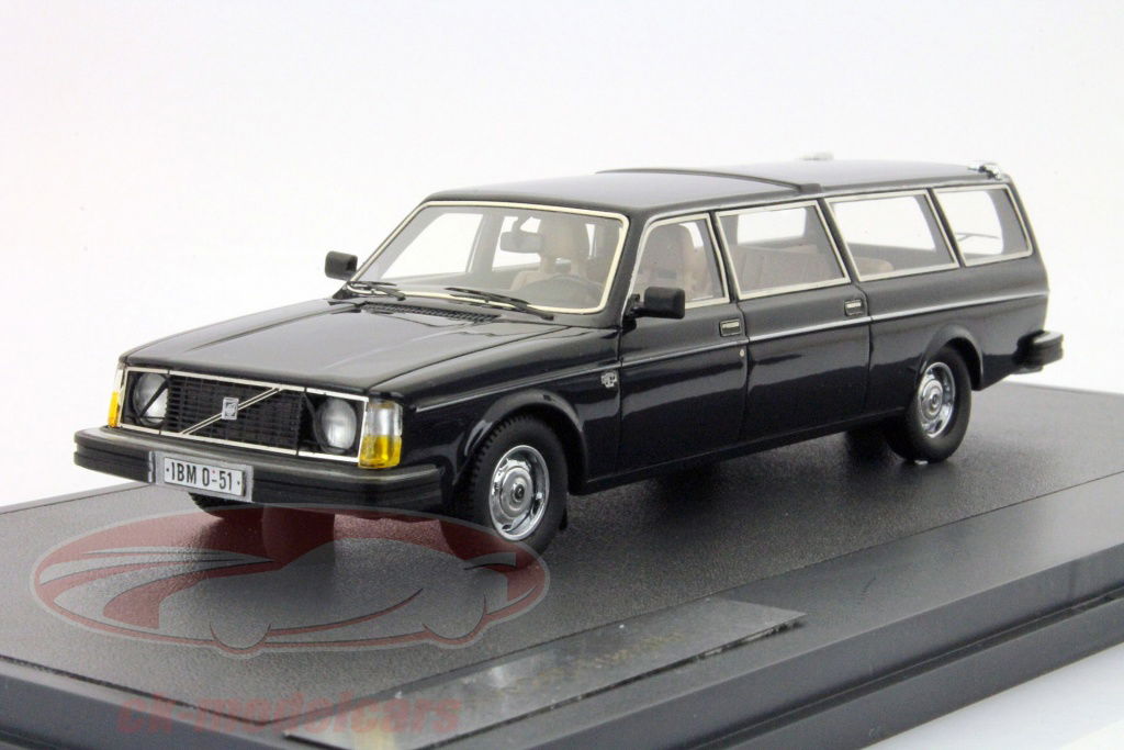 matrix-1-43-volvo-245-transfer-mx12106-051/