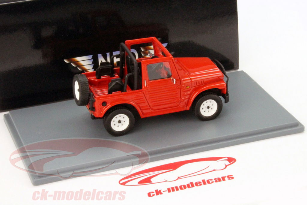 Neo 1:43 铃木LJ 80 红同开兜帽NEO44005 模型汽车NEO44005 184366
