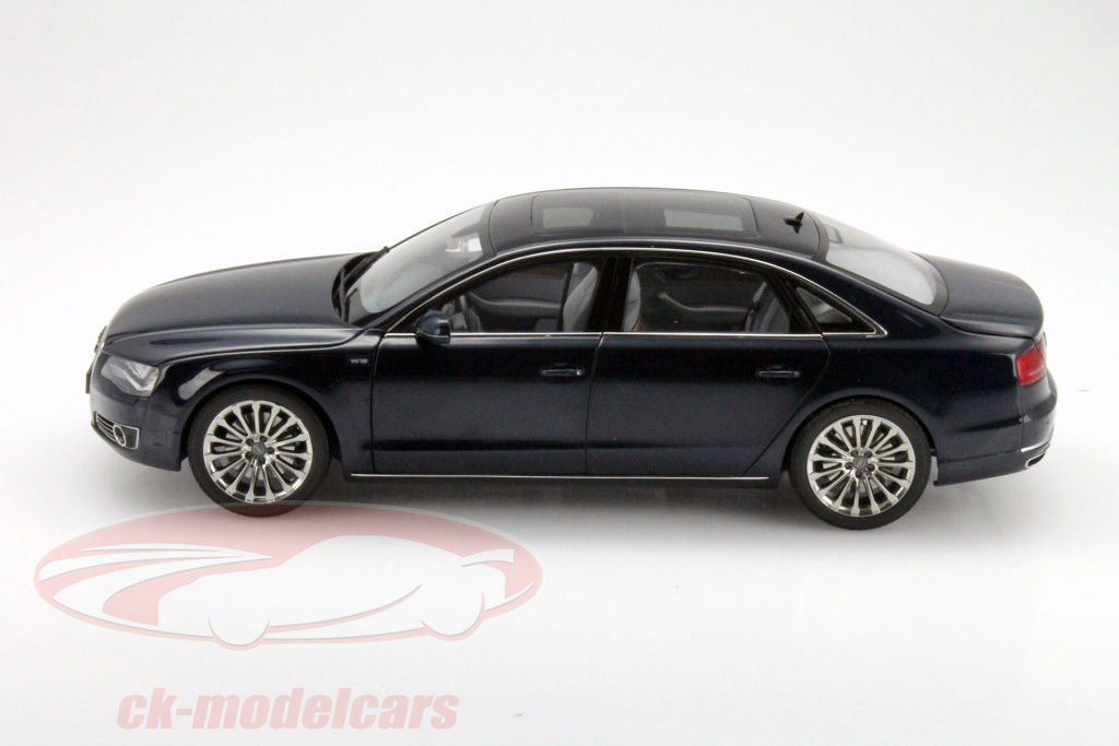 Kyosho 1:18 Audi A8 L W12 Year 2010 blue 09231NB model car