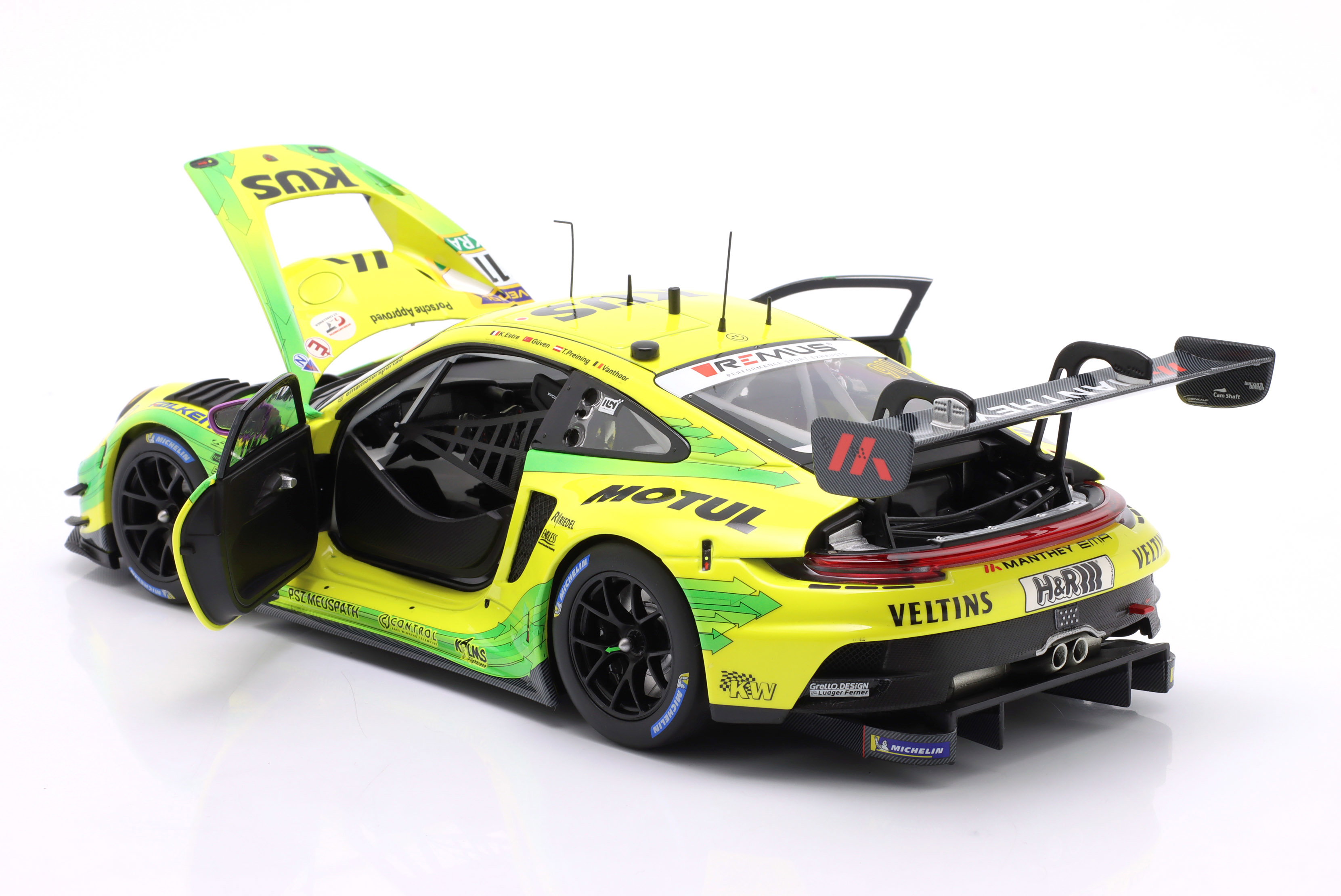 Porsche 911 GT3 R #911 2nd 24h Nürburgring 2024 Manthey Grello 1:18 Minichamps