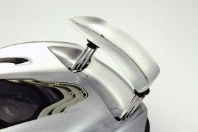 Modellauto McLaren P1 Nürburgring 2013 im Maßstab 1:12