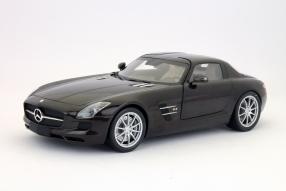 Mercedes-Benz SLS AMG Maßstab 1:18