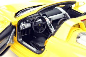 Porsche Carrera GT model car scale 1:12