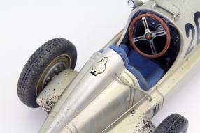 Mercedes-Benz W 25 1934 Modellauto Maßstab 1:18