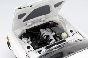 Minichamps BMW 3.0 CSI 1972 1:18
