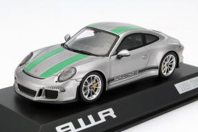 Porsche 911 R 991 1:43