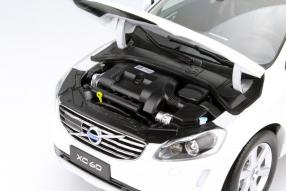 Motorcity Volvo XC60 Maßstab 1:18