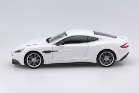 model car Aston Martin Vanquish V12 scale 1:18