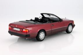 Modellauto Mercedes-Benz E-Klasse Cabriolet Maßstab 1:18 A 124