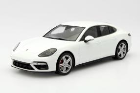 Porsche Panamera 971 2017 neu 1:18