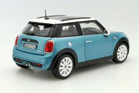 Model cars Mini Cooper S scale 1:18
