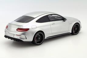 Modellauto Mercedes-AMG C 63 S Maßstab 1:18