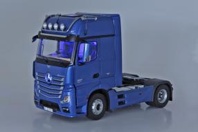 Mercedes-Benz Actros GigaSpace 1:18