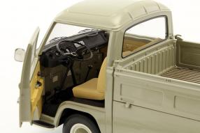 modelcars VW T2a Pick up 1:18