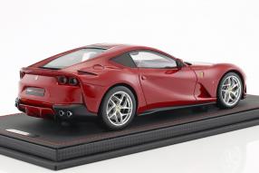 Modelcars Ferrari 812 Superfast 1:18