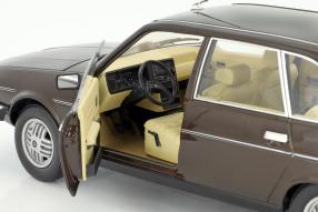 Modellautos Renault 30 1981 1:18