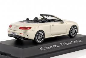 Modellautos Mercedes-Benz E-Klasse Cabriolet 2017 1:43