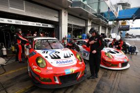 Frikadelli Racing Team Porsche 911 GT3 R (31), Porsche 911 GT3 R (30), Nürburgring 2018