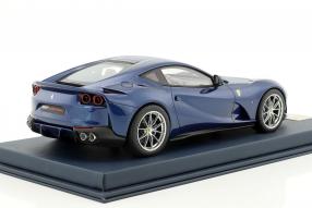 Modellautos Ferrari 812 Superfast 1:18