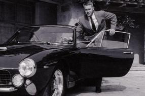 La famiglia di Steve McQueen attacca la Ferrari