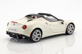 Modellautos Alfa Romeo 4C Spider 2015 1:18