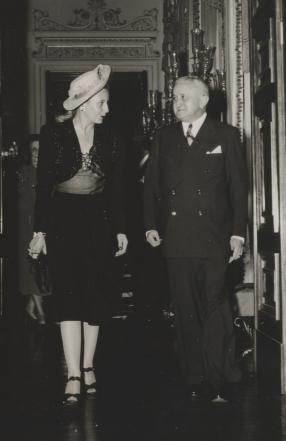 Eva Péron, Copyright Foto: Numa Ayrinhac, Museo Casa Rosada
