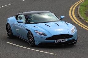 Aston Martin DB11 2017, Copyright Foto: Steven Straiton