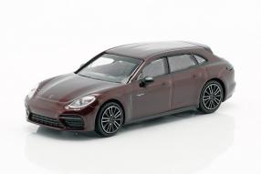 Porsche Panamera Sport Turismo 2017 1:87