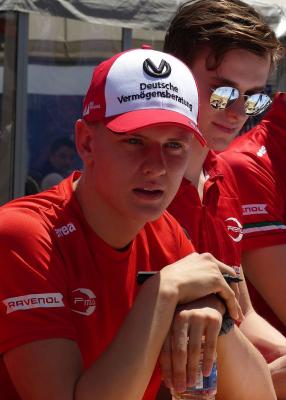 Mick Schumacher & Callum Ilott at the 76th Pau Grand Prix, copyright Foto: 5W