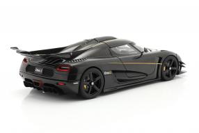 automodelli Koenigsegg One:1 2014 1:18 Autoart